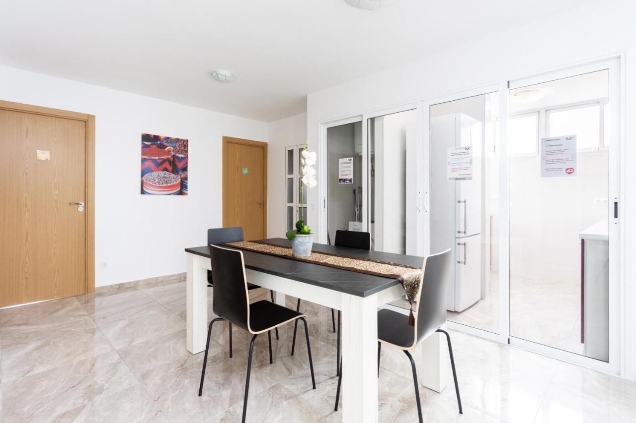 Classbnb - Three Spacious Apartments 150M From The Las Americas Promenade Arona  Luaran gambar